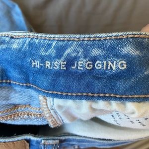 American Eagle Hi-rise Jegging